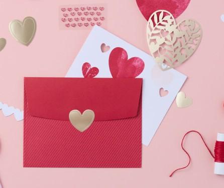 White and red Valentine card